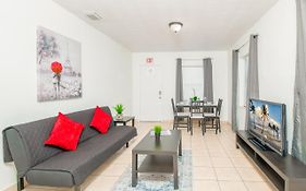 Hollywood Private Apartments